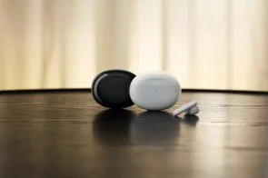 Фото: Навушники OPPO Enco Free2 Black (ETI71BLACK) № 6 | KTC